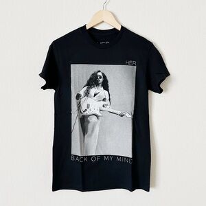 NEW H.E.R Back Of My Mind Graphic Tee